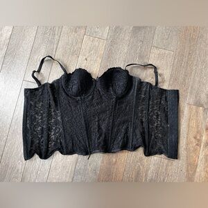 Women’s lace bustier top size 36D